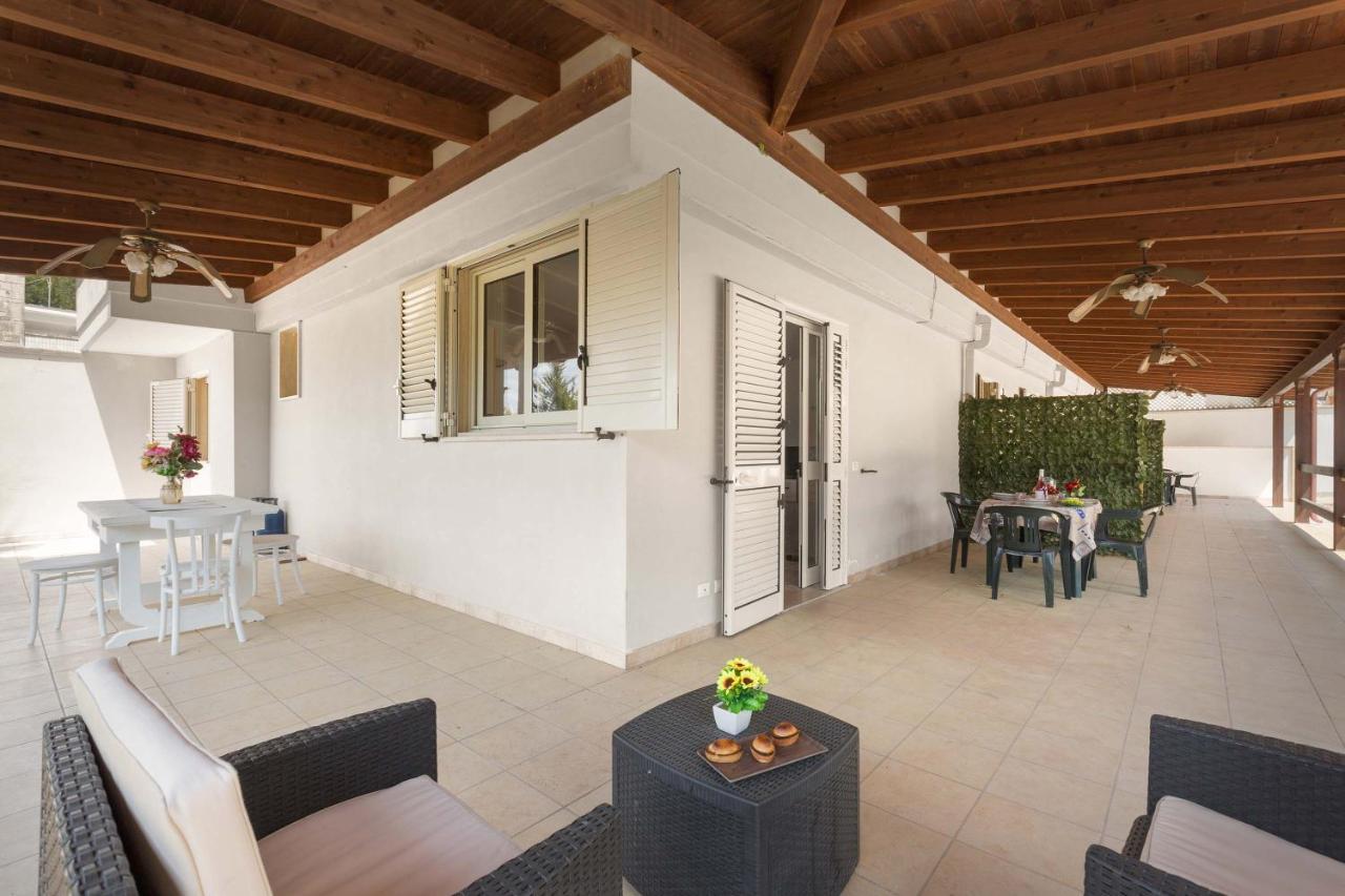 Residence Garden Sea Porto Cesareo Exterior photo