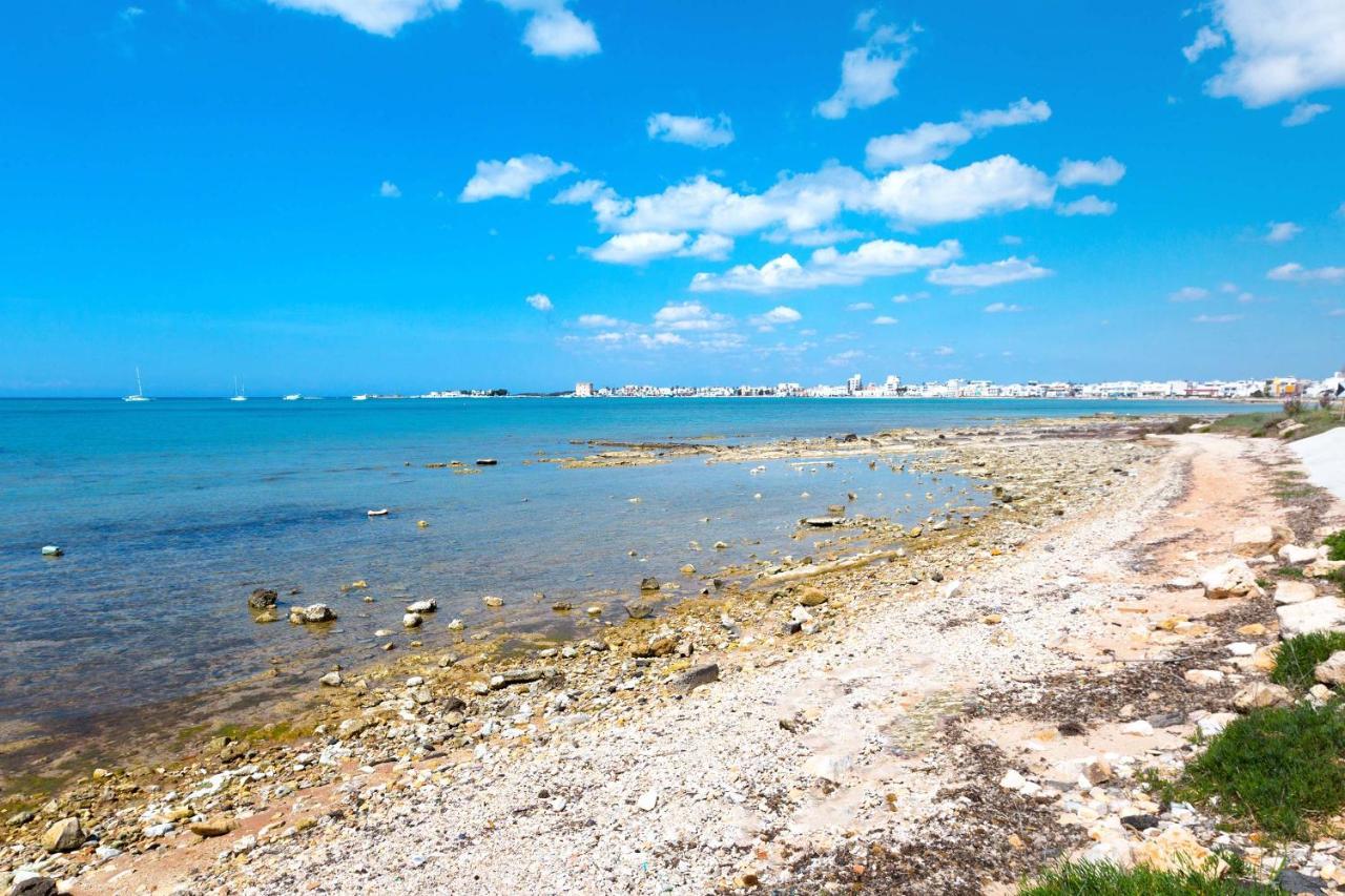 Residence Garden Sea Porto Cesareo Exterior photo